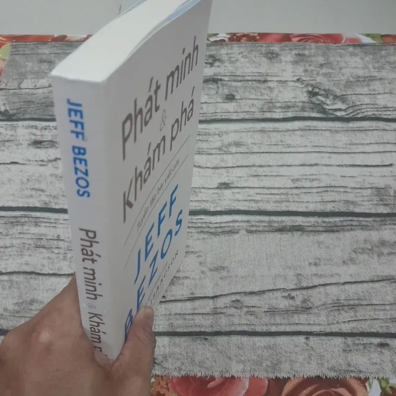 Phát minh và khám phá. Tuyển tập bài của Jeff Bezos. 674648