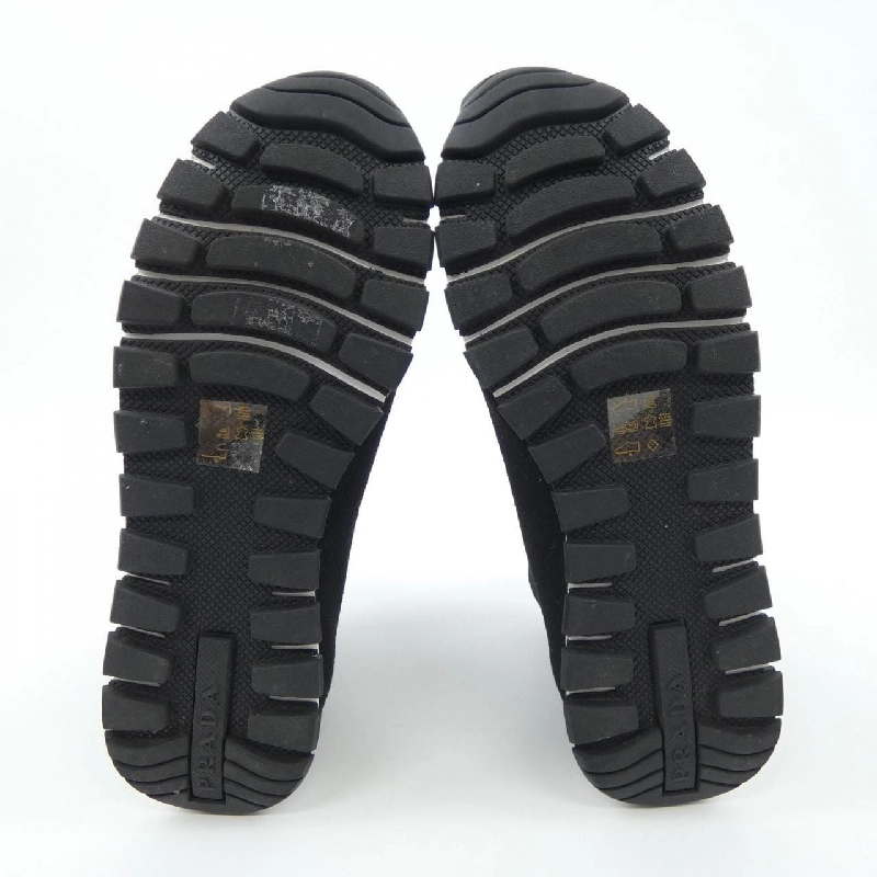 Giày thể thao tất PRADA 1T157L 658761