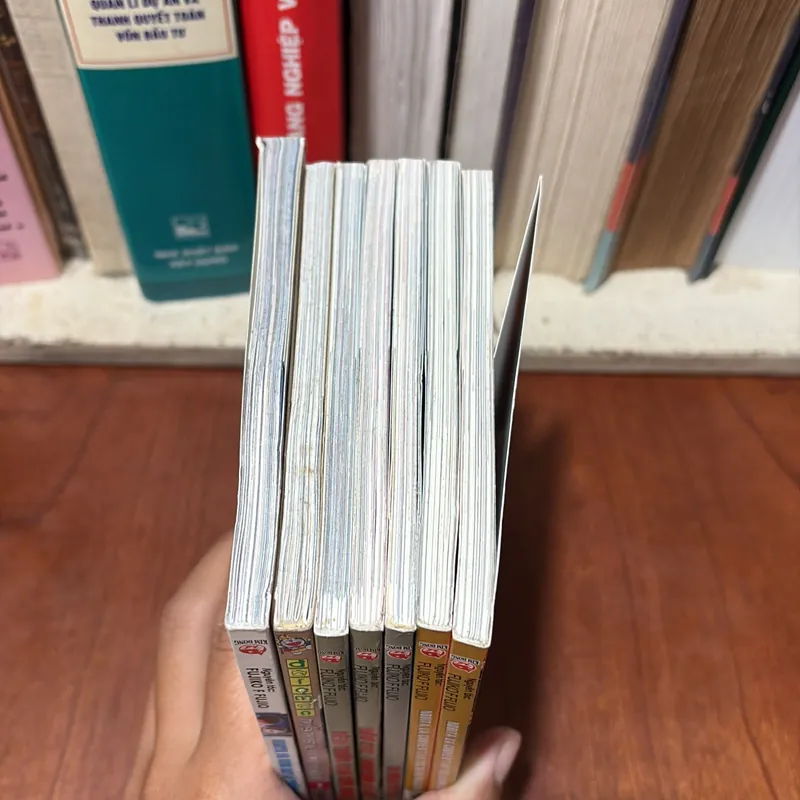 II Truyện Tranh: Doremon Và Nobita (7 Quyển) - Fujiko F. Fujio 730966