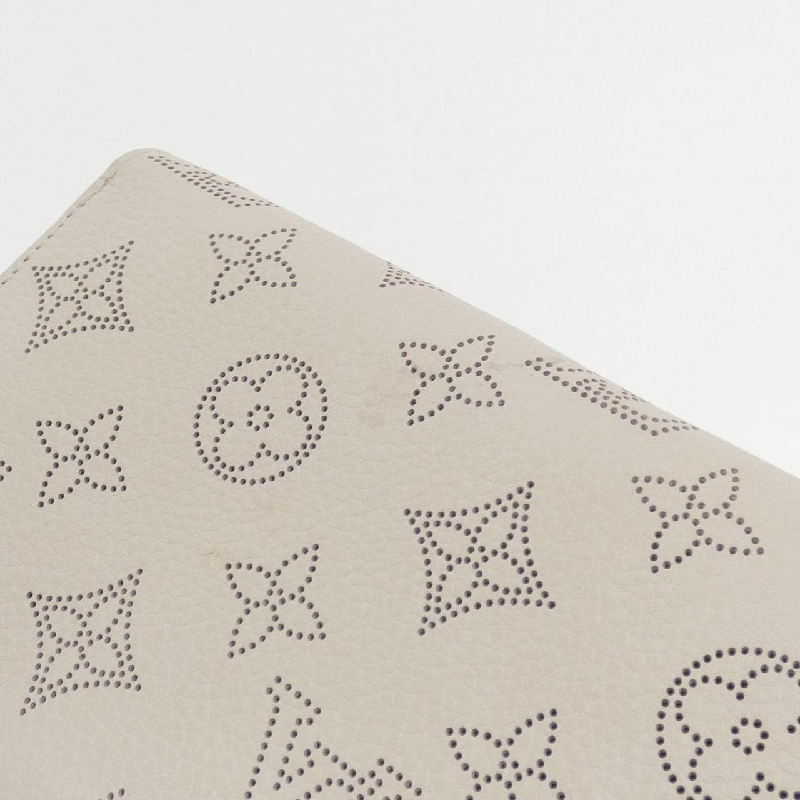 Ví Zippy Mahina Louis Vuitton M61869 623082