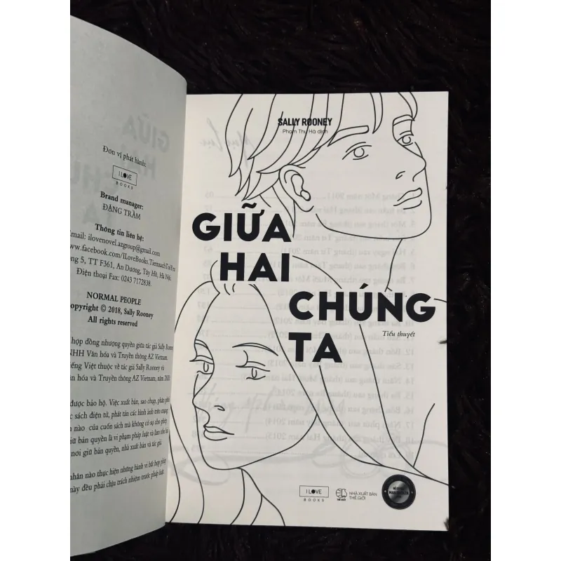 Giữa hai chúng ta 929417