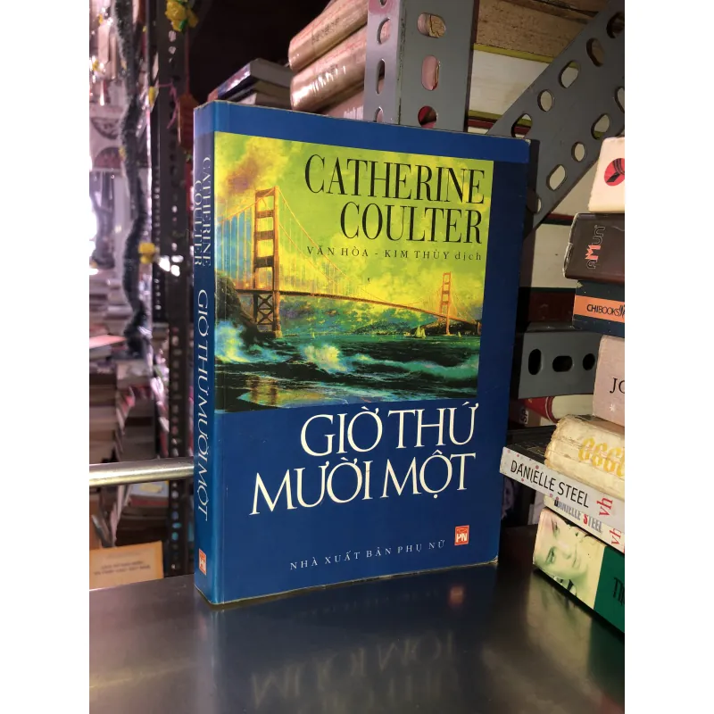 Giờ thứ mười một - Catherine Coulter  1006355