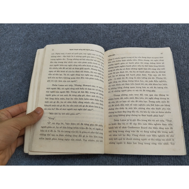NGHỆ THUẬT SỐNG ĐỜI HẠNH PHÚC TRONG CÔNG VIỆC 494926