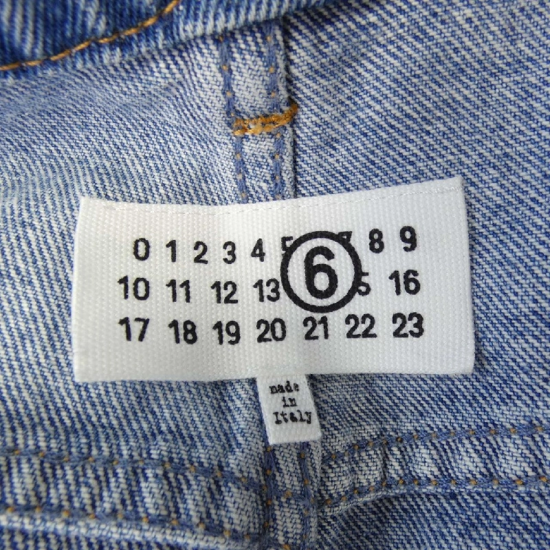 Quần jeans MM6 S52LA0230 646998