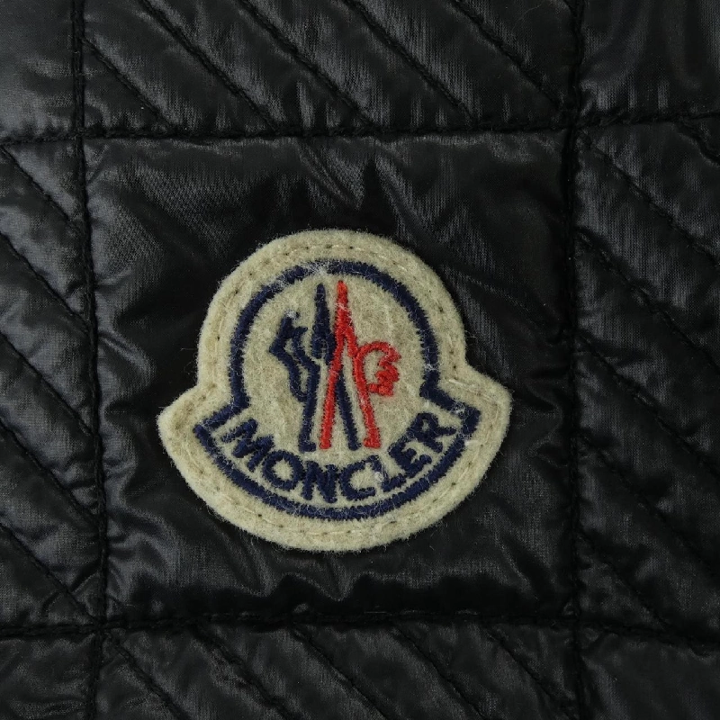 Chân váy MONCLER - Hàng hiệu Authentic 815434