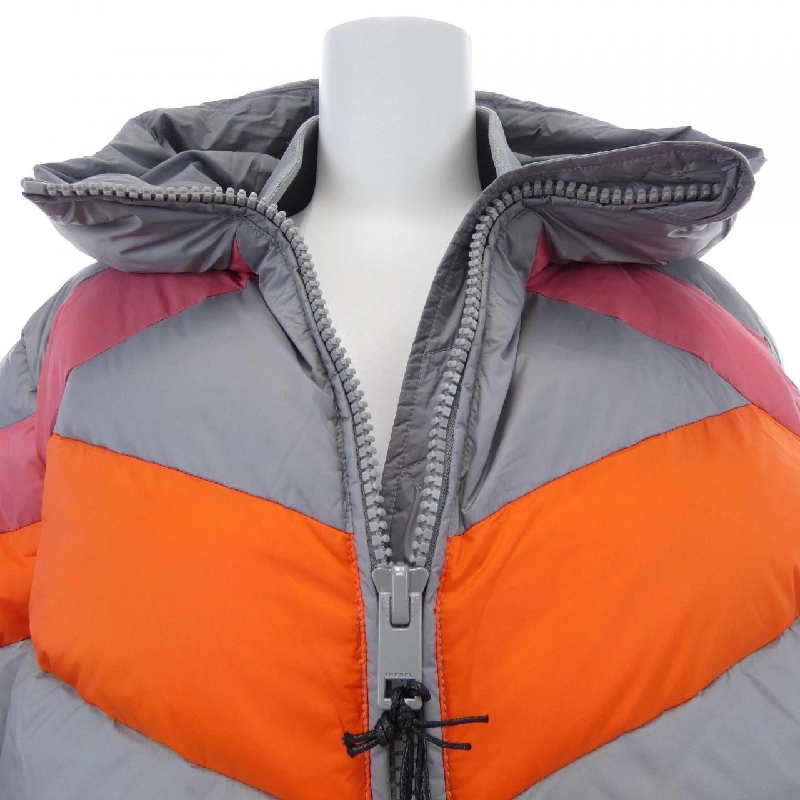 Áo khoác lông vũ DIESEL - Hàng hiệu Chính hãng 821944