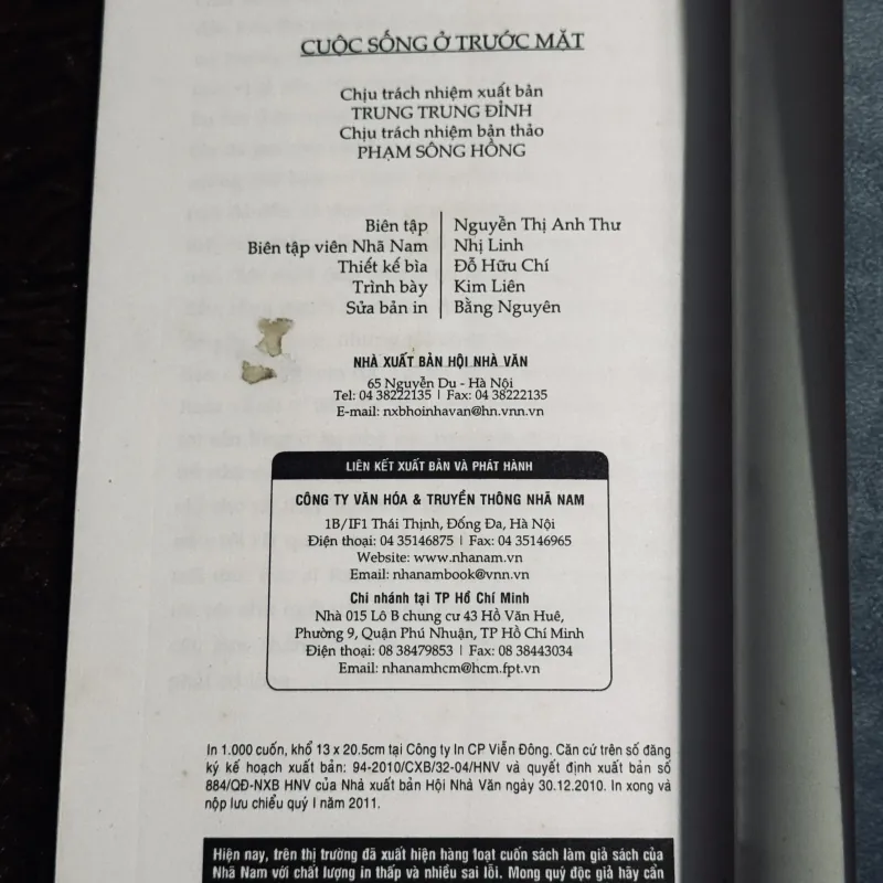 Cuộc sống trước mặt 1003506