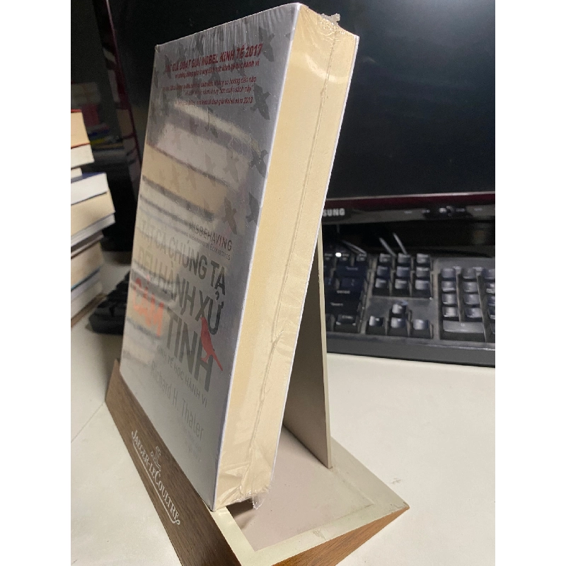 Tất Cả Chúng Ta Đều Hành Xử Cảm Tính: Sự Hình Thành Kinh Tế Học Hành Vi - Richard H Thaler 441817