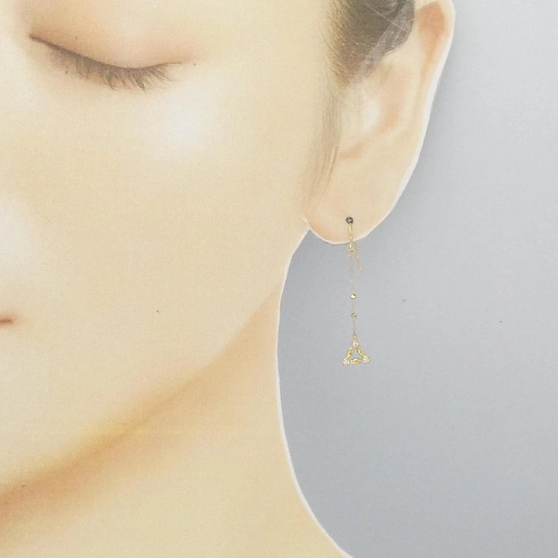 K18YG Bông tai kim cương 0.06CT - Hàng hiệu Chính hãng 877448