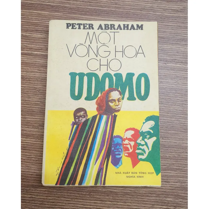 Tiểu thuyết của Peter Abraham: MỘT VÒNG HOA CHO UDOMO 776844