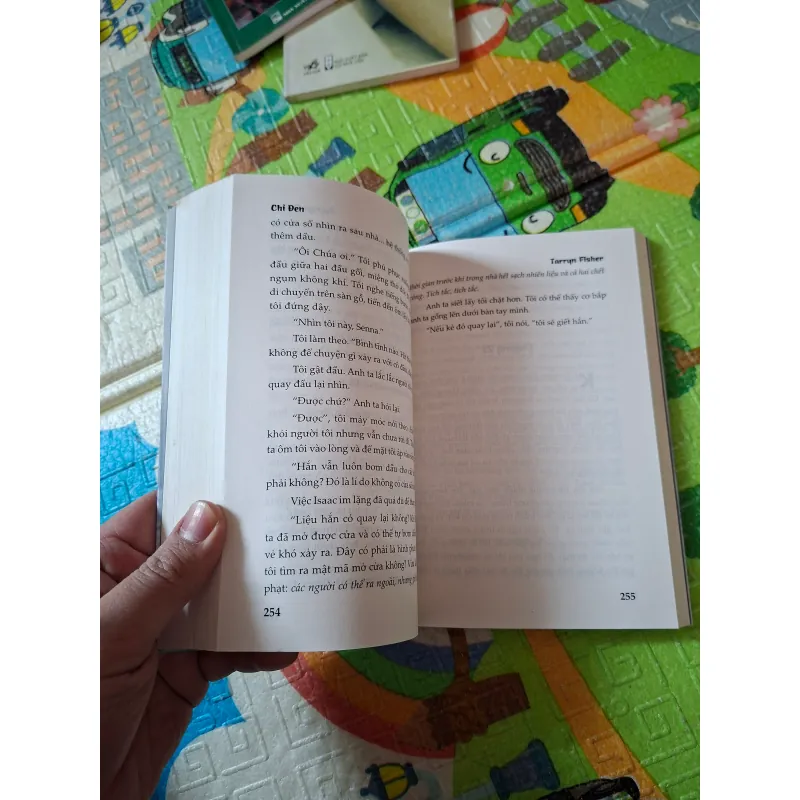 Chỉ Đen - Tarryn Fisher 792085