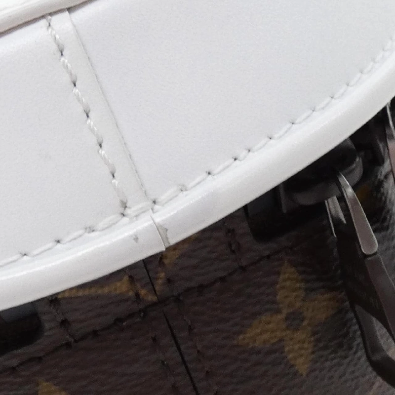 Túi xách vai Louis Vuitton Everyday LV Coffee Cup M80812 613286