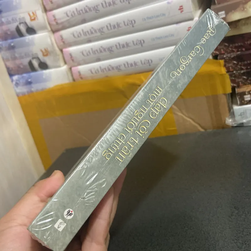 (Văn học) - Đạp cõi trần một người dưng - Rae Carson 976472