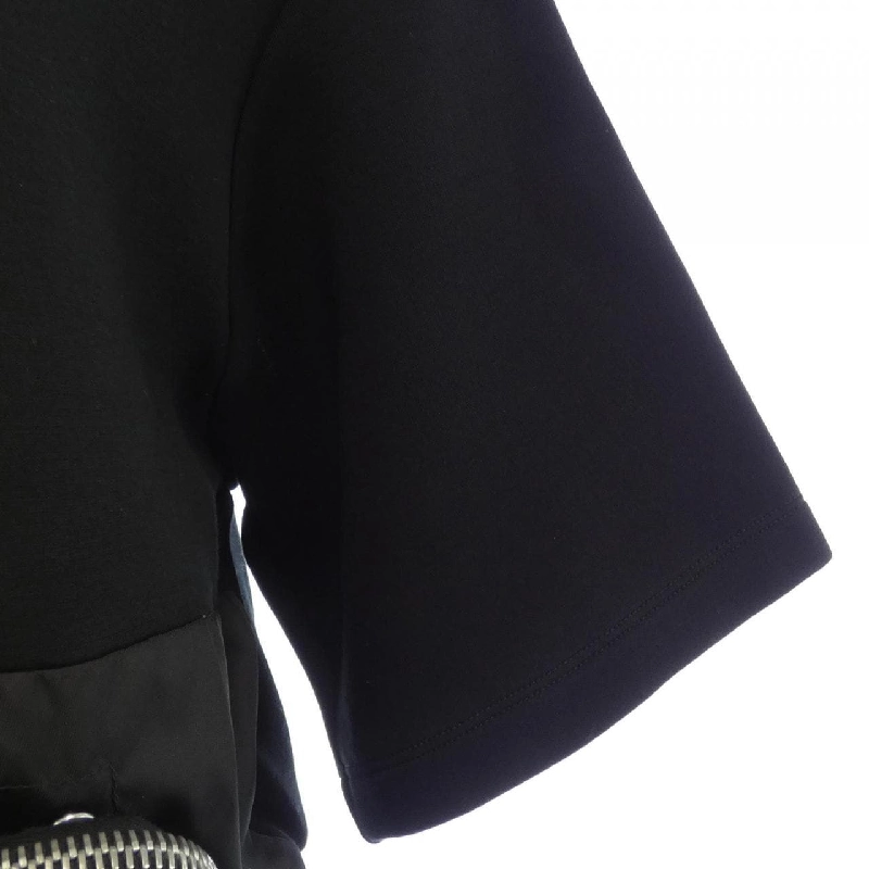 Áo thun logo tam giác PRADA 135685 S202 1XQE 629151