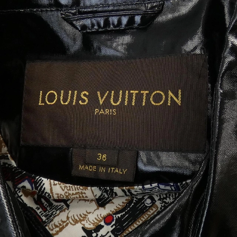 Áo khoác LOUIS VUITTON 634612