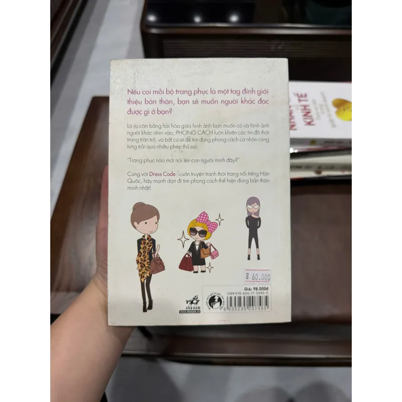 Dress Code – Mặc Đẹp Kiểu Hàn Quốc | Sách Phong Cách Thời Trang Cá Nhân - K3 1013449