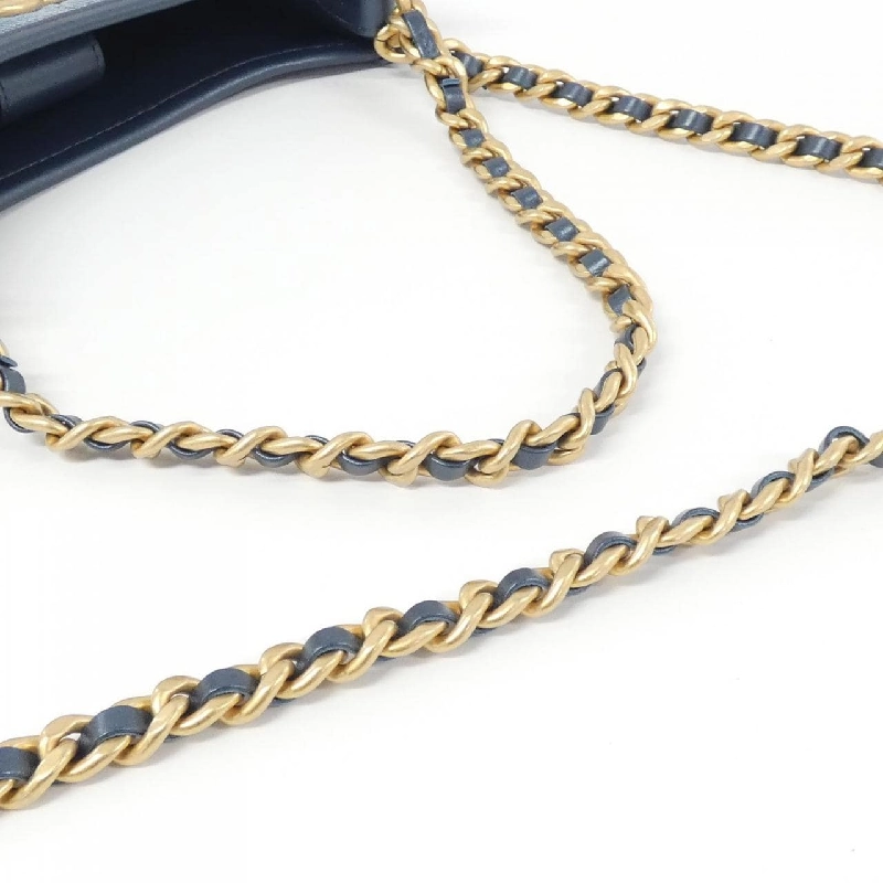 Túi xách chéo Chanel AS4532 613461