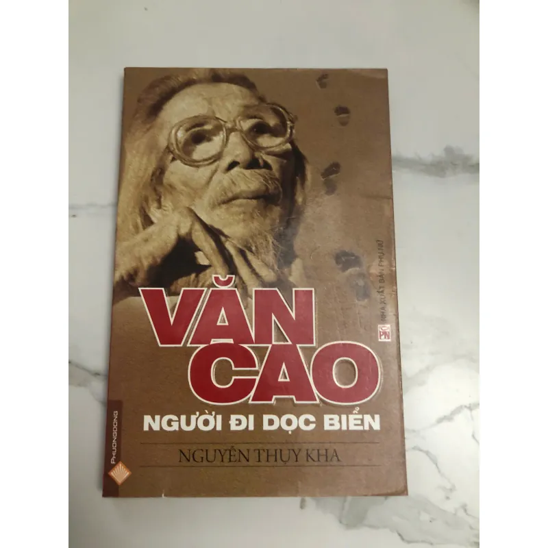Văn Cao: Người đi dọc biển – Nguyễn Thụy Kha 600161