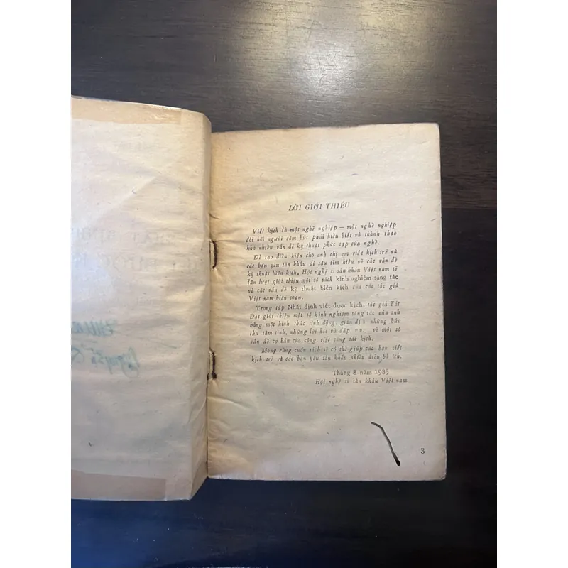 Nhất định viết được kịch 610736