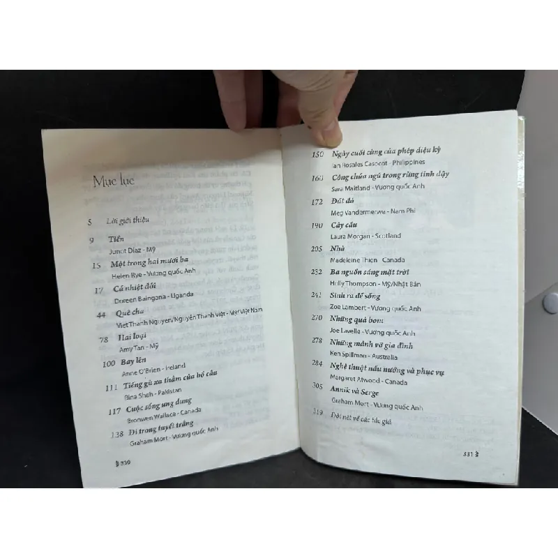 [Phiên Chợ Sách Cũ] Bay Lên, Tuyển Tập Truyện Ngắn Chọn Lọc Thế Giới, Nguyễn Phan Quế Mai, 2018 1304 432331