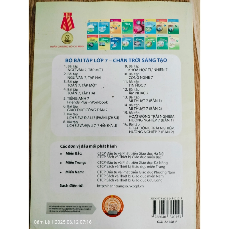 Bán 3 quyển sbt chân trời sáng tạo như hình. 474060