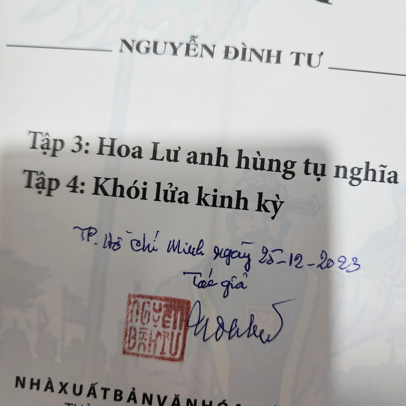 Loạn 12 sứ quân, tiểu thuyết  3 tập có chữ ký tác giả  416398