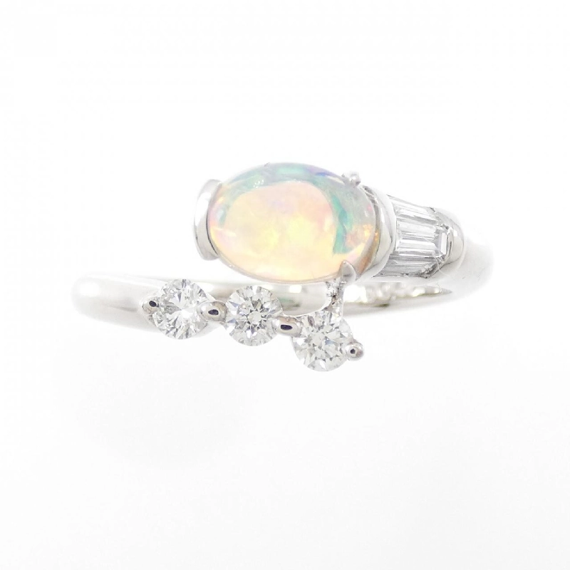Nhẫn Opal K18WG 0.44CT 671113