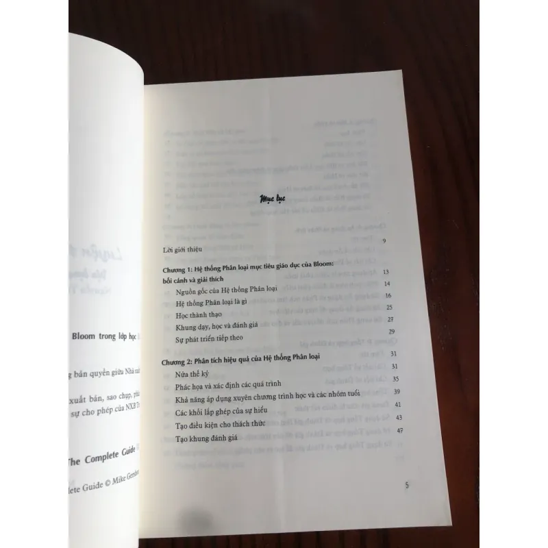 Luyện trí năng cho học sinh - Vận dụng Hệ thống Bloom trong lớp học 748057