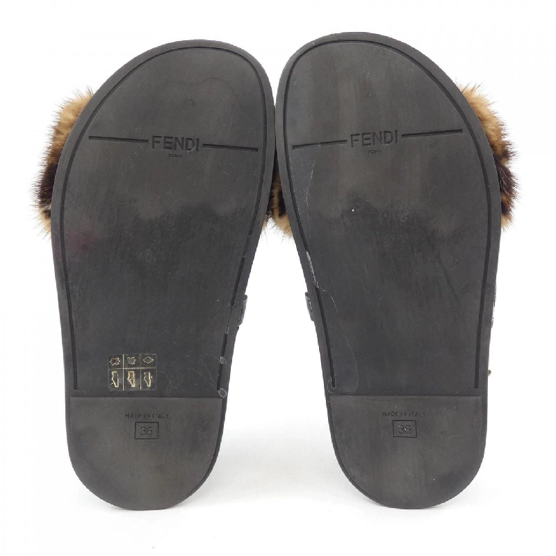 Dép FENDI - Hàng hiệu Chính hãng 827250