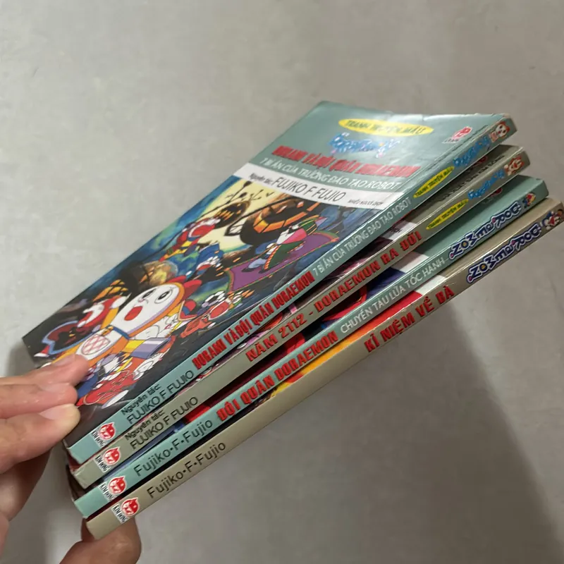Combo 4 cuốn Doremon tranh truyện màu 702575