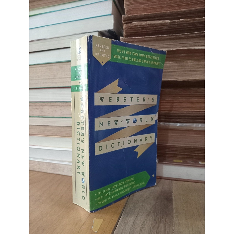 Webster's New World Dictionary (revised and update) 778239