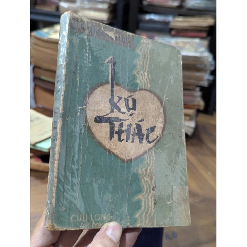 Ký thác - Bình Nguyên Lộc 1003585