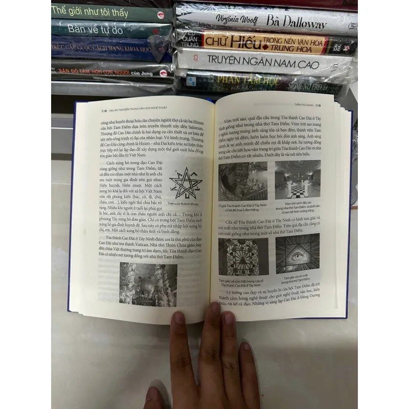 Dấu ấn Tam điểm trong văn hóa nghệ thuật - Trần Thu Dung (Bìa cứng) 565527