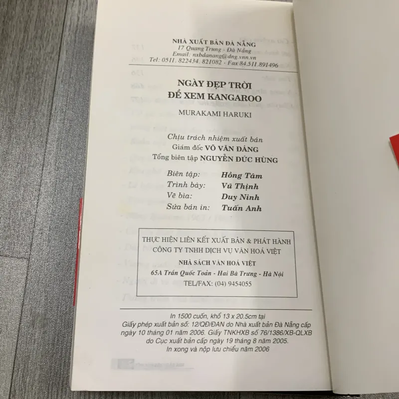 Đom đóm, ngày đẹp trời để xem kangaroo - haruki murakami. Combo 2c. 5b2 1012785