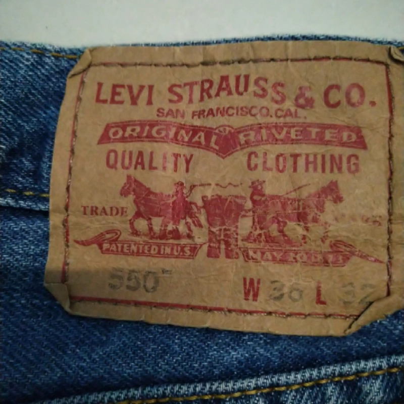 Quần jean Levi's 550 493180