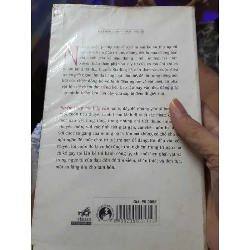 Sự Im lặng của bầy cừu 932063