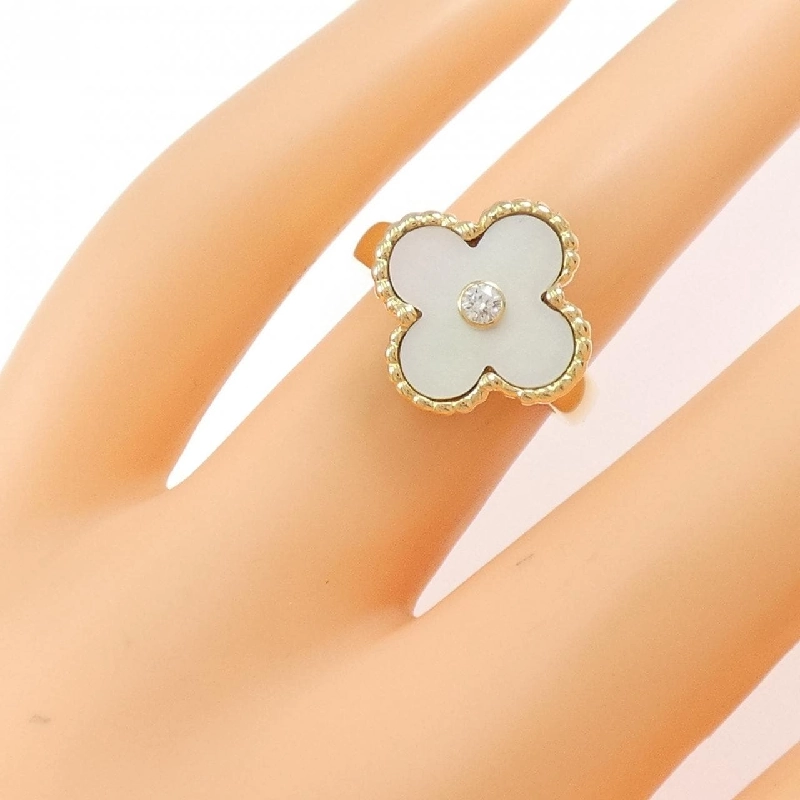 Nhẫn Vintage Alhambra Van Cleef & Arpels - Hàng hiệu Authentic 837996