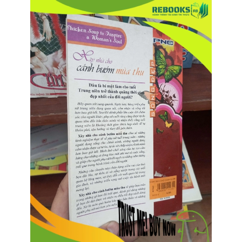 (TẶNG BOOKMARK) Xây nhà cho cánh bướm mùa thu - Hansen 2007 Văn học nước ngoài RBK-AK19 956622
