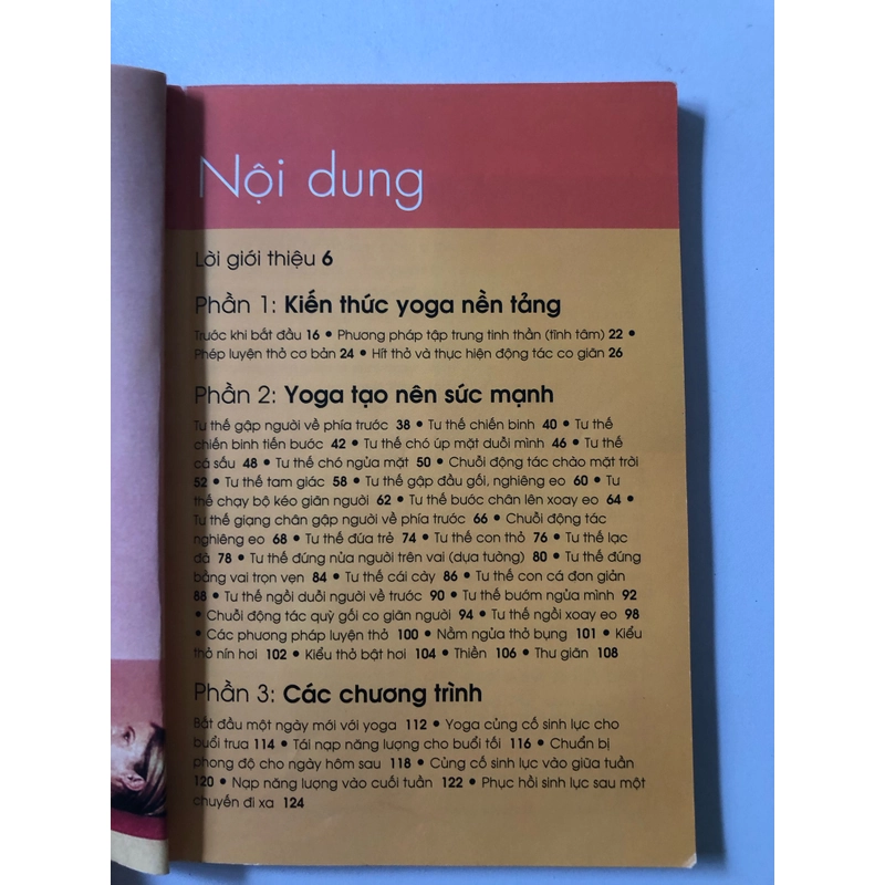 YOGA TĂNG CƯỜNG NĂNG LƯỢNG - 125 trang, nxb: 2004 - sách in màu, giấy bóng  315118