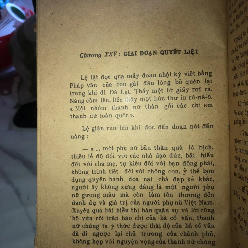 Đệ nhất phu nhân - Hoàng Trọng Miên 1019372