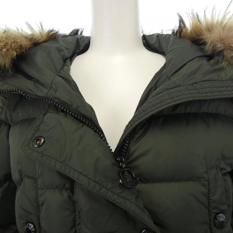 Áo khoác lông vũ MONCLER 638183