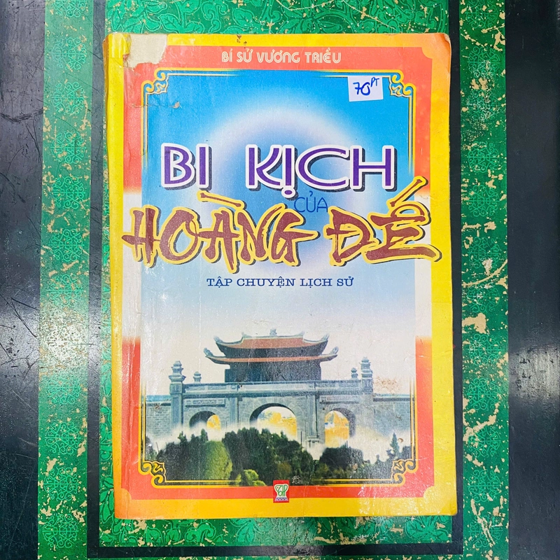 BI KỊCH CỦA HOÀNG ĐẾ 386615