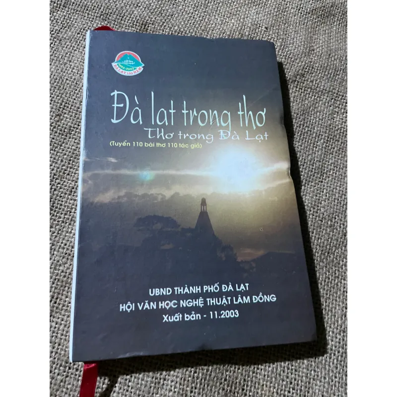 thơ về Đà Lạt: Đà Lạt trong thơ, Thơ trong Đà Lạt- bìa cứng 573708
