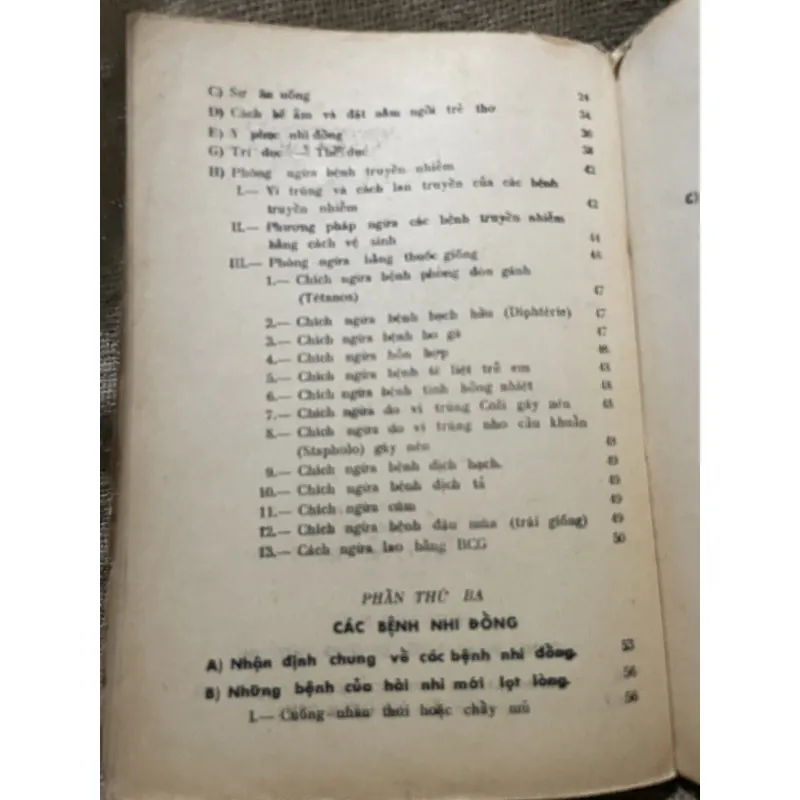 Nhi khoa - phương pháp nuôi dưỡng nhi đồng, bệnh trẻ em -  bs Phạm Huy Sinh -NXB Khai Trí  958657