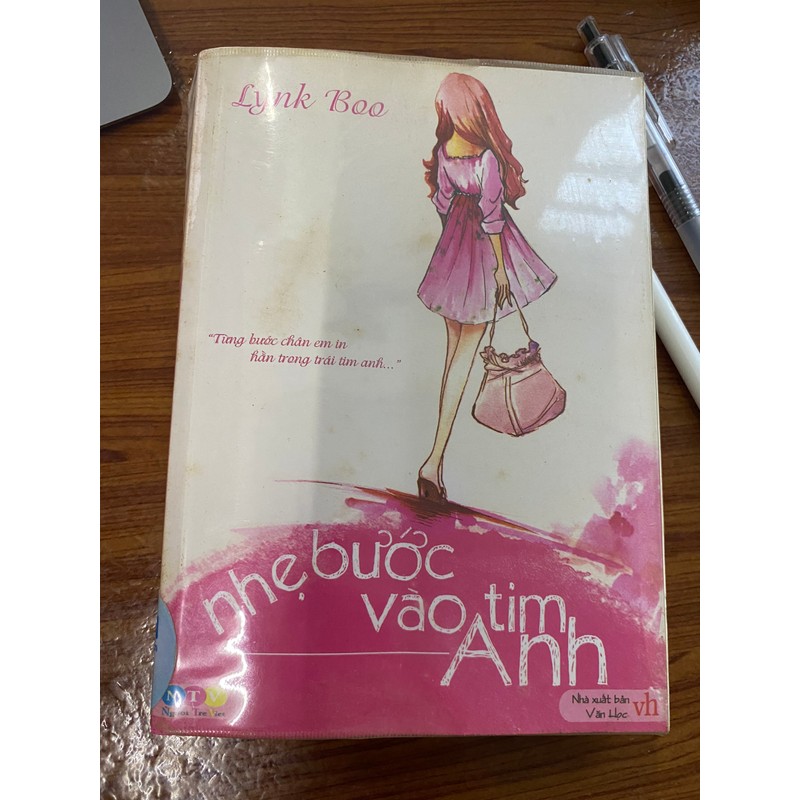 NHẸ BƯỚC VÀO TIM ANH 68320