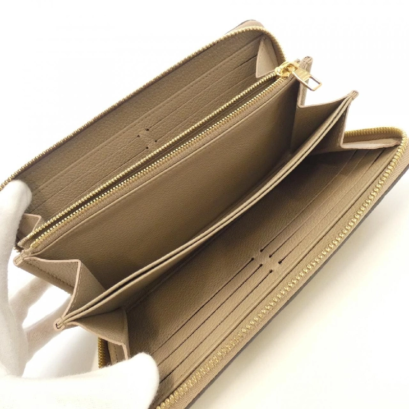 Ví Zippy Monogram Empreinte Louis Vuitton M69034 621205