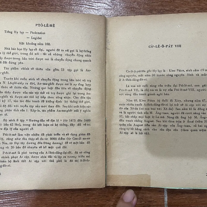 Tiểu thuyết Nữ hoàng Cleopatra nữ hoàng Ai Cập (7) 596431