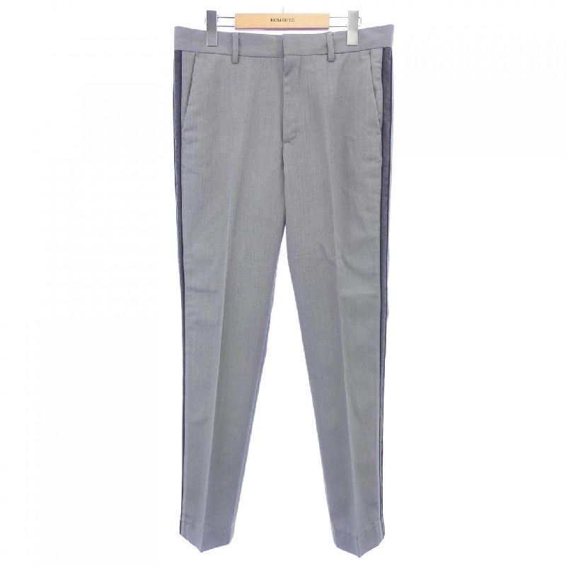 Quần DIESEL - Hàng hiệu Authentic 883088