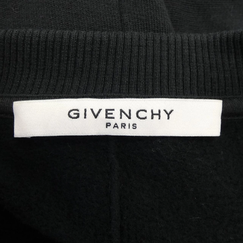 GIVENCHY Sweater 642918