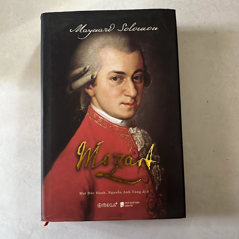 Mozart - Maynard Solomon 503137